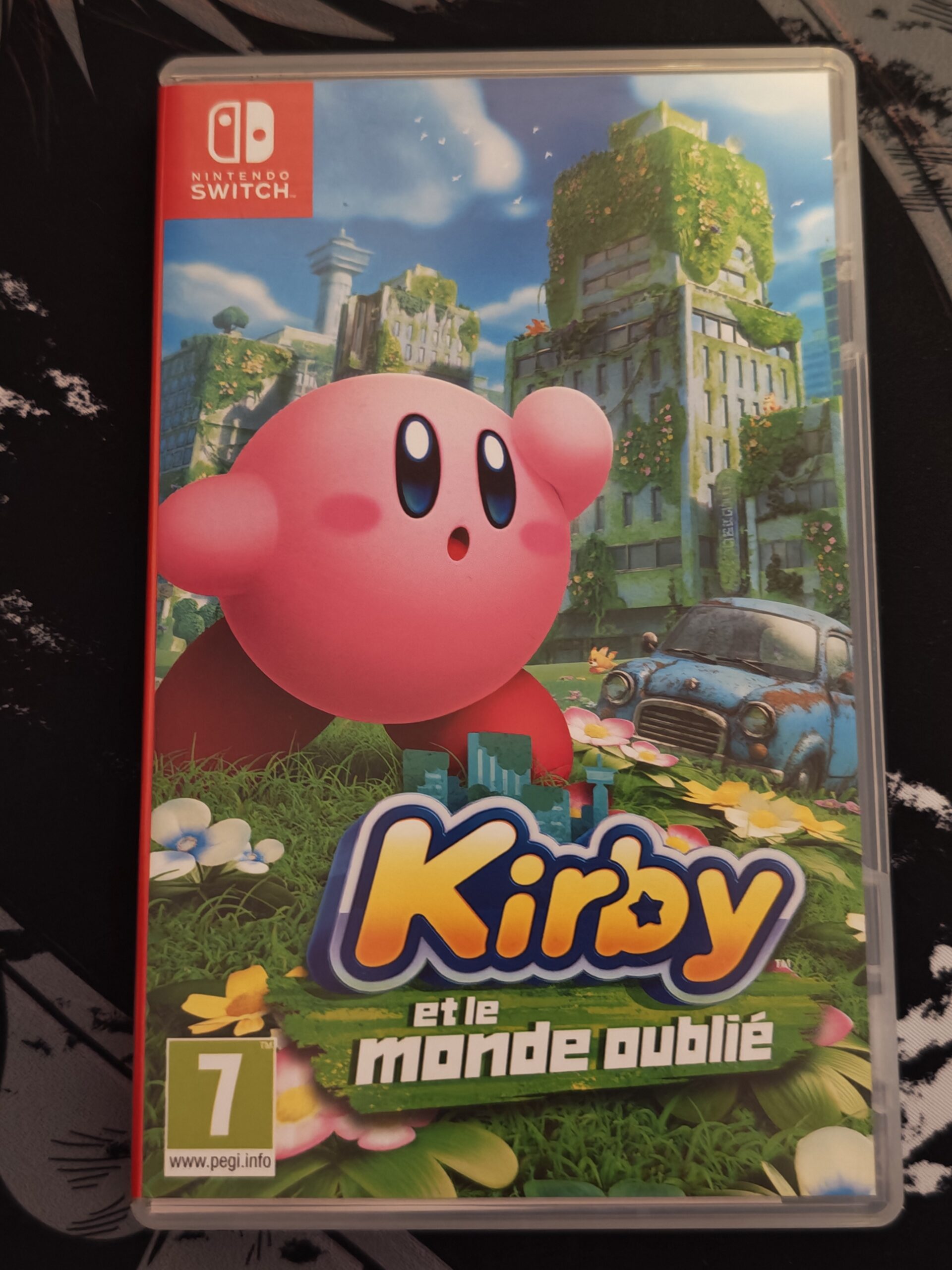Kirby et le monde oublié nintendo switch